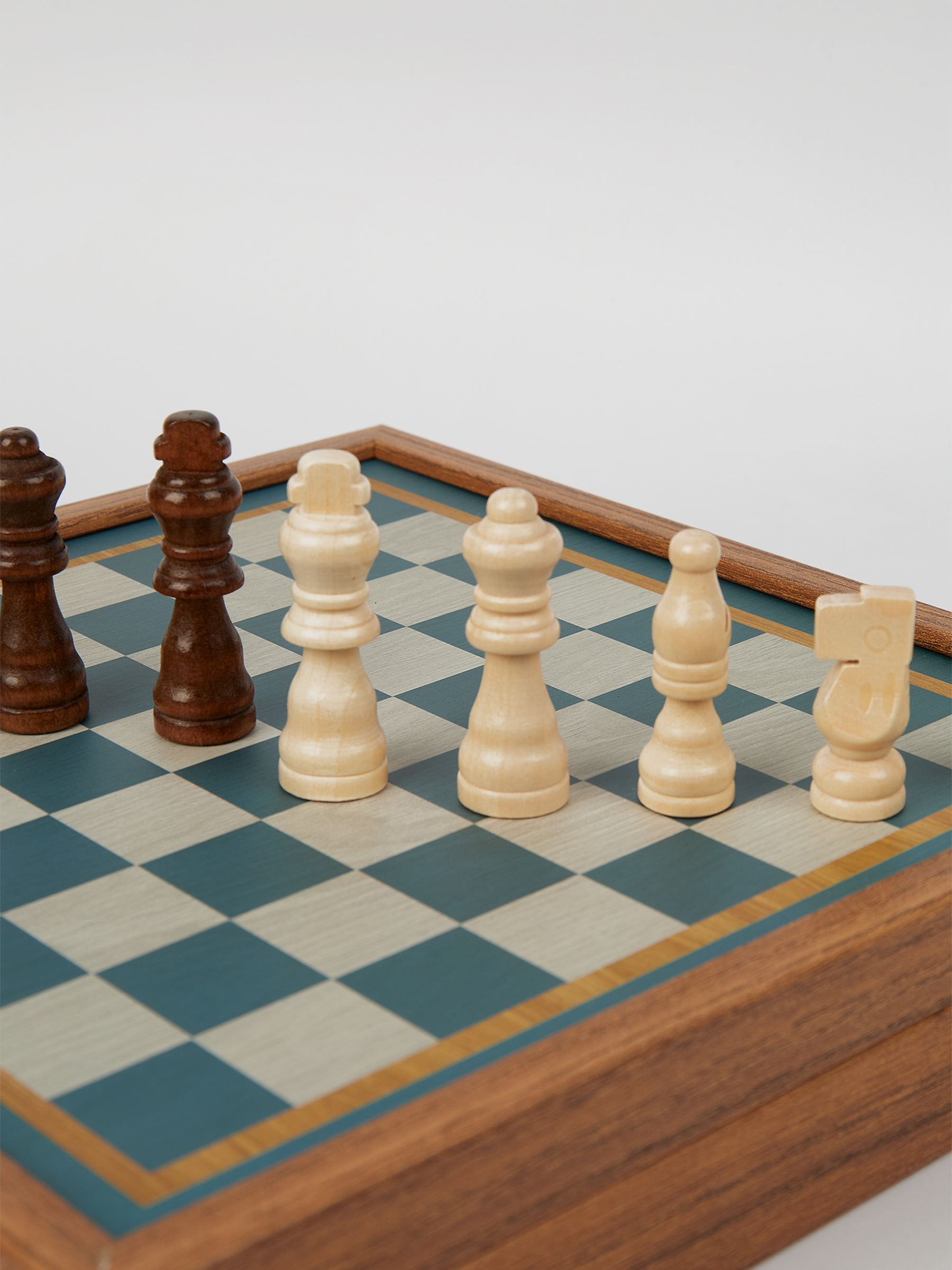 Игровой набор (шахматы и нарды)