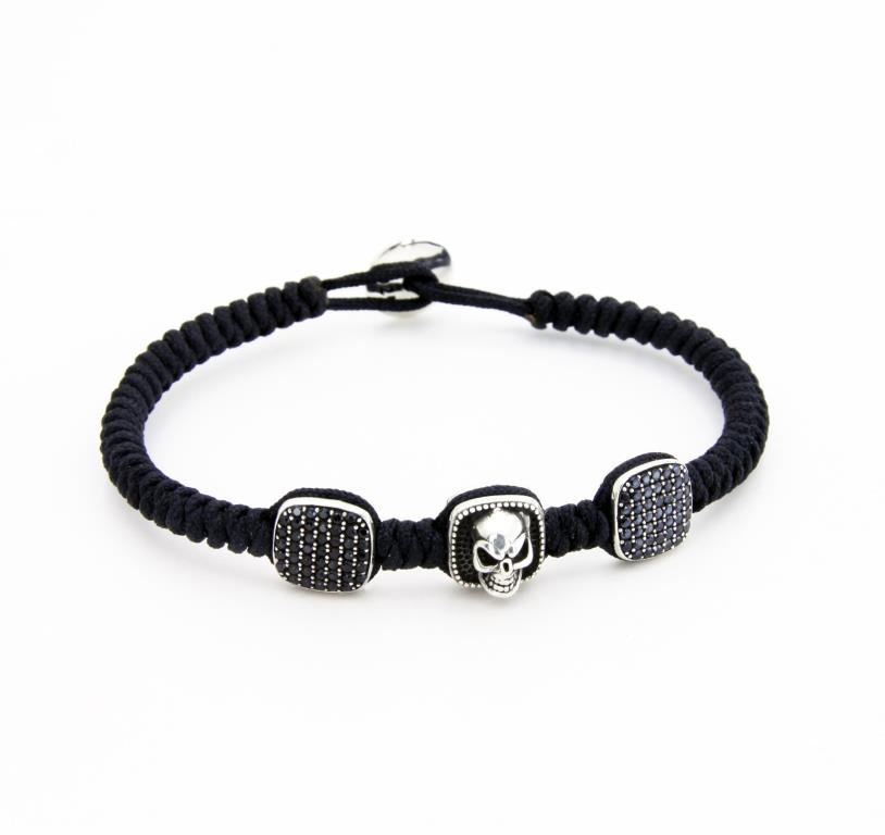 Плетеный браслет из нити с серебряными деталями - циркон