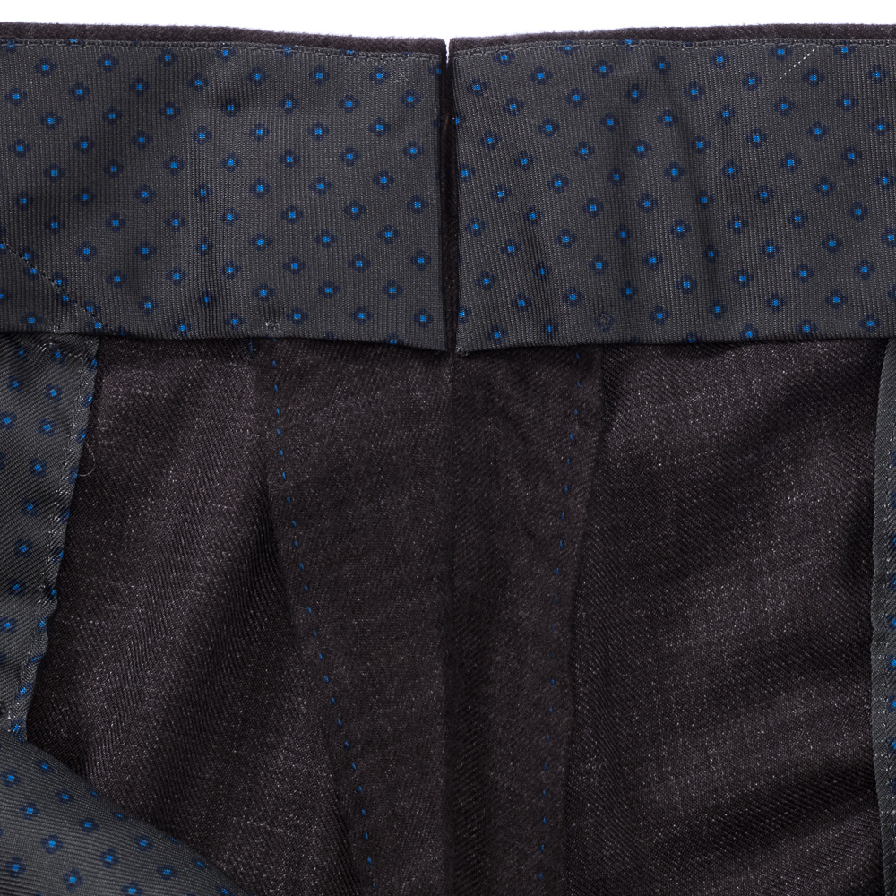 Шелковые брюки темно-серого оттенка с прорезными карманами