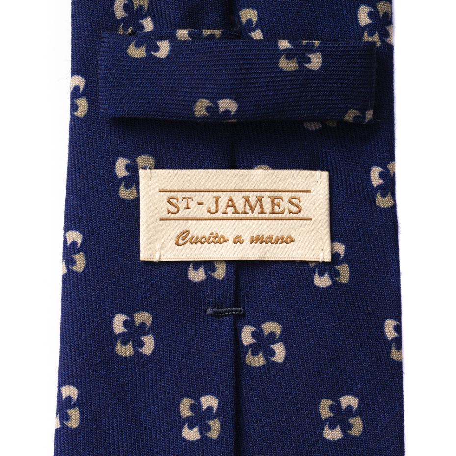 Шелковый галстук